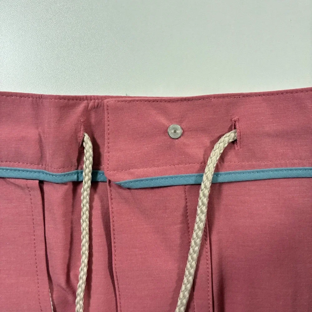 NEW Faherty All Day Shorts 40 9